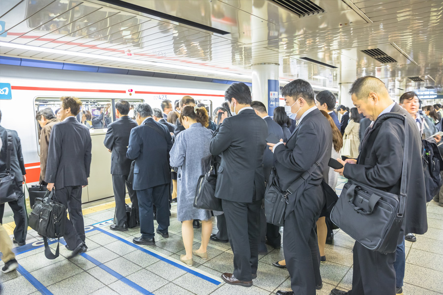 Train Manner